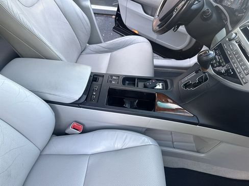 Used 2010 Lexus RX 350 AWD w/ Premium Pkg image 27