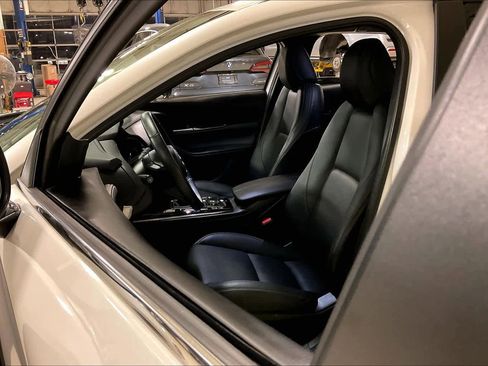 Used 2025 MAZDA CX-30 AWD 2.5 S w/ Preferred Package image 7