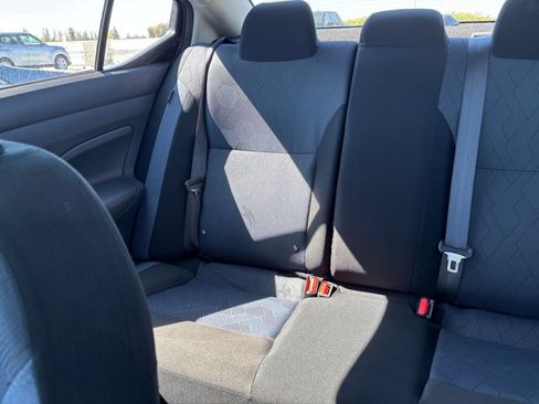 Used 2025 Nissan Versa SV FWD image 32