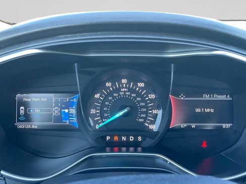 Used 2017 Ford Fusion Titanium FWD image 30