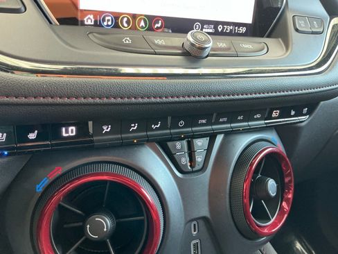Used 2020 Chevrolet Blazer RS FWD image 22