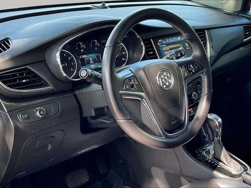 Used 2018 Buick Encore Preferred FWD image 18