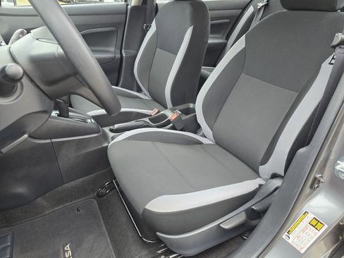 Used 2025 Nissan Versa S w/ Trunk Package image 20