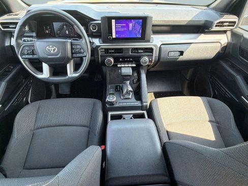 Used 2025 Toyota 4Runner SR5 image 15