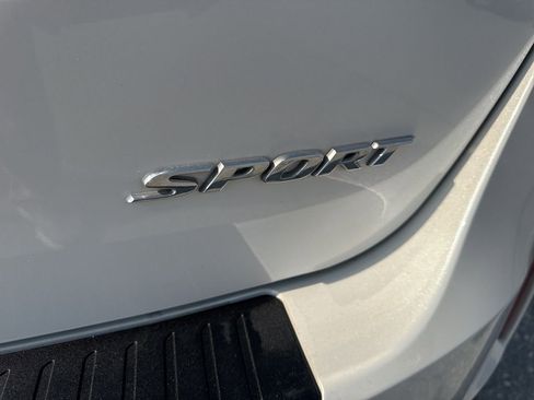 Used 2025 Honda Odyssey Sport-L image 32