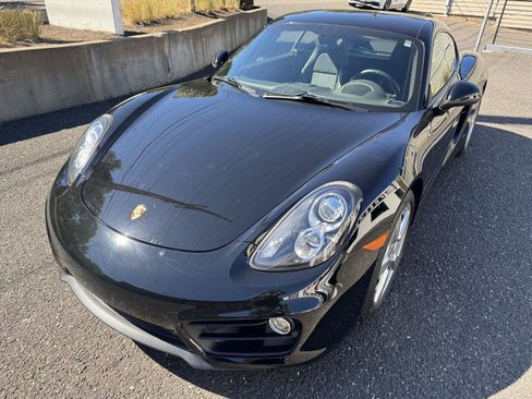Used 2015 Porsche Cayman RWD image 7
