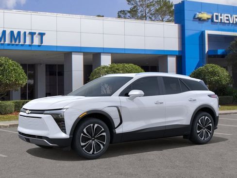 New 2026 Chevrolet Blazer EV LT FWD image 2
