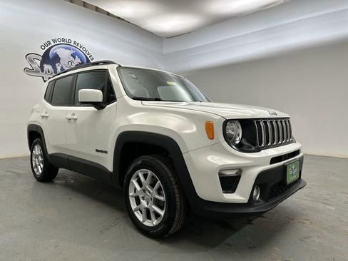 Used 2021 Jeep Renegade Latitude image 12