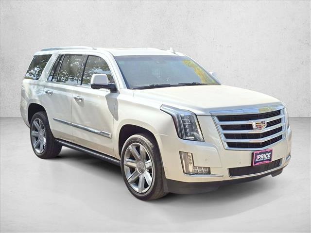 Used 2015 Cadillac Escalade Premium AWD/4WD image 3