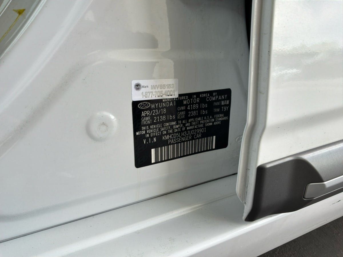 Used 2018 Hyundai Ioniq Limited FWD image 21