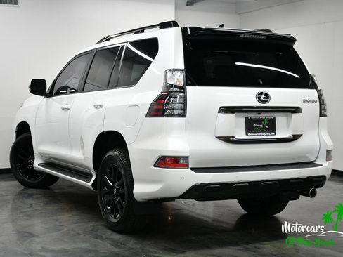 Used 2023 Lexus GX 460 w/ Black Line Special Edition AWD/4WD image 5