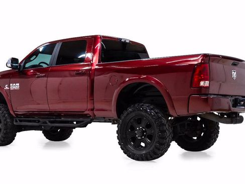 Used 2018 RAM 2500 Lone Star w/ Sport Appearance Group AWD/4WD image 4