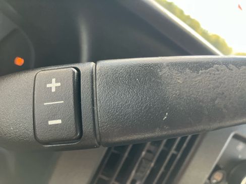 Used 2021 Chevrolet Express 2500 w/ Driver Convenience Package image 22