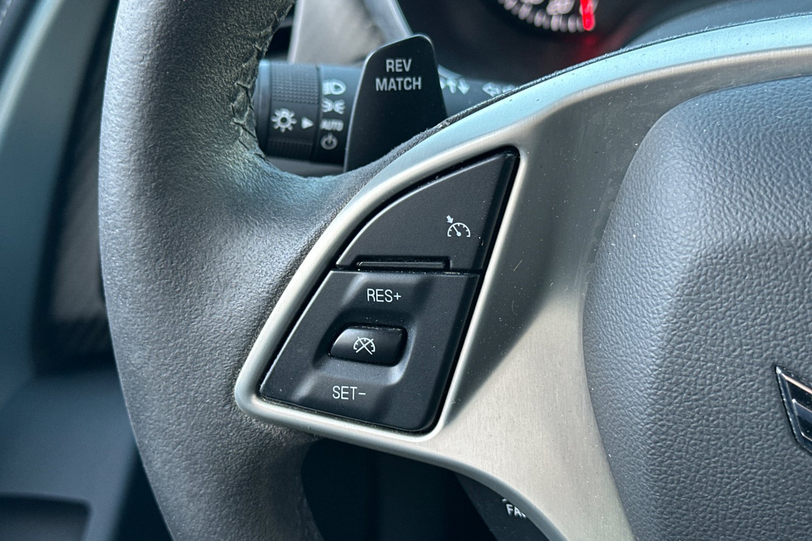 Used 2018 Chevrolet Corvette Z06 RWD image 35