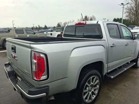 Used 2018 GMC Canyon Denali image 6