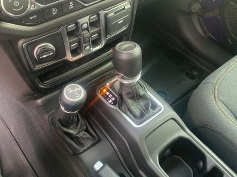 New 2026 Jeep Gladiator Sport image 33