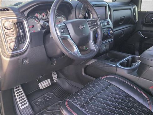 Used 2022 Chevrolet Silverado 1500 RST image 9