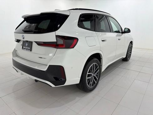 Certified 2023 BMW X1 xDrive28i w/ Premium Package AWD/4WD image 5