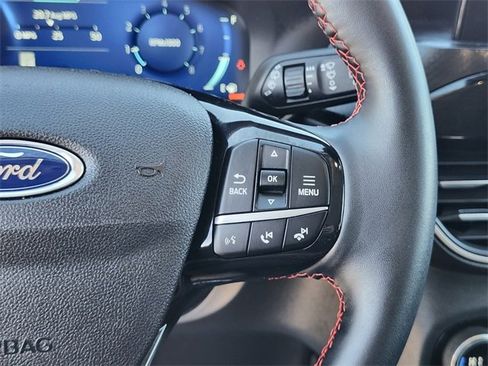 Certified 2021 Ford Escape SEL w/ SEL Stealth AWD Package image 31