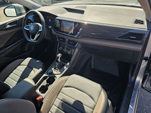 Certified 2023 Volkswagen Taos SEL AWD/4WD image 15
