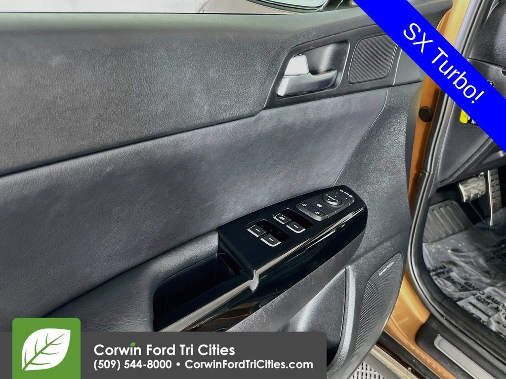 Used 2021 Kia Sportage SX AWD/4WD image 12