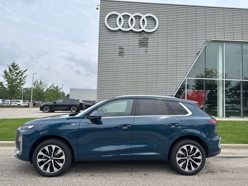 New 2026 Audi Q3 quattro 2.0T AWD/4WD image 29