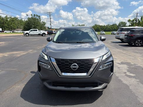 Used 2023 Nissan Rogue SV AWD/4WD image 3