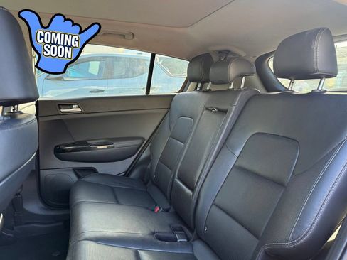 Used 2020 Kia Sportage EX w/ Option Group 15 AWD/4WD image 10