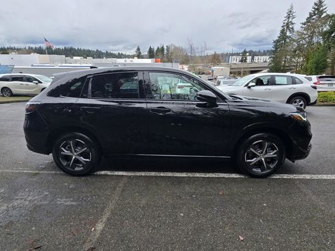 Certified 2024 Honda HR-V EX-L image 2