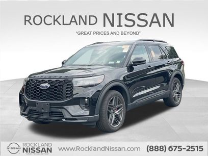 Used 2025 Ford Explorer ST-Line w/ ST-Line Street Pack