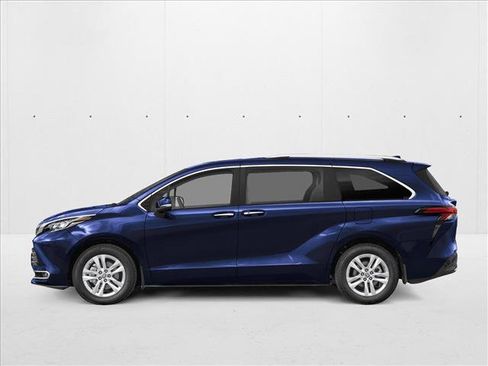 New 2026 Toyota Sienna Limited FWD image 3