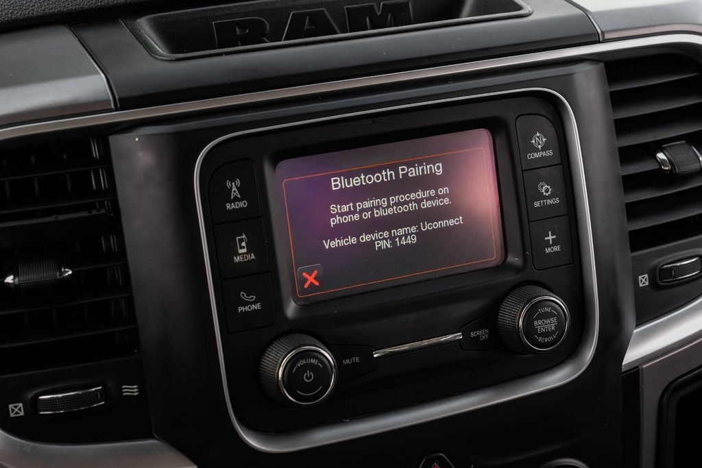 Used 2022 RAM 1500 Classic SLT RWD image 27