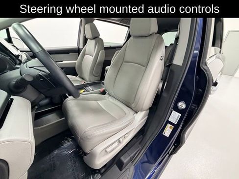 Used 2023 Honda Odyssey Touring image 10