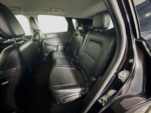 Used 2021 Ford Escape Titanium image 25