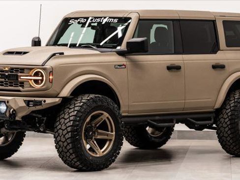 Used 2025 Ford Bronco Outer Banks image 17