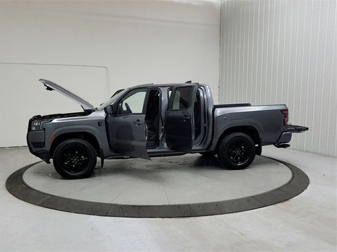 New 2026 Nissan Frontier SV w/ Tow Package image 12