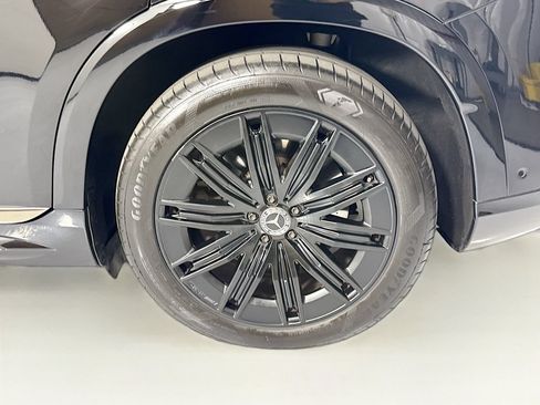 Certified 2023 Mercedes-Benz EQS 580 4MATIC SUV image 31