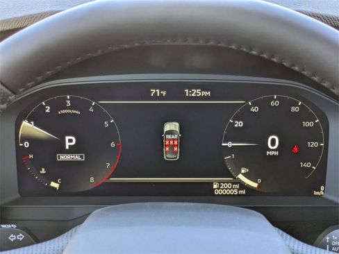 New 2025 Mitsubishi Outlander SEL image 17