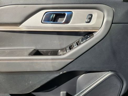 New 2026 Ford Explorer Active w/ Active Comfort Package image 17
