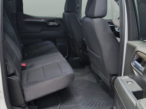 Used 2024 Chevrolet Silverado 1500 LT AWD/4WD image 23