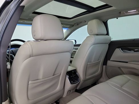 Used 2017 Cadillac XTS Premium Luxury FWD image 13