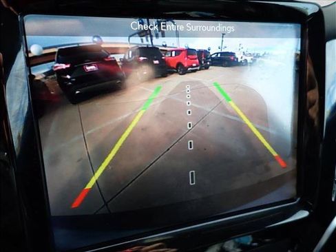 Used 2019 Jeep Cherokee Limited w/ Trailer Tow Group image 24