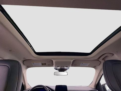 Used 2020 Ford Escape Titanium w/ Titanium Premium Package 2.0 image 23