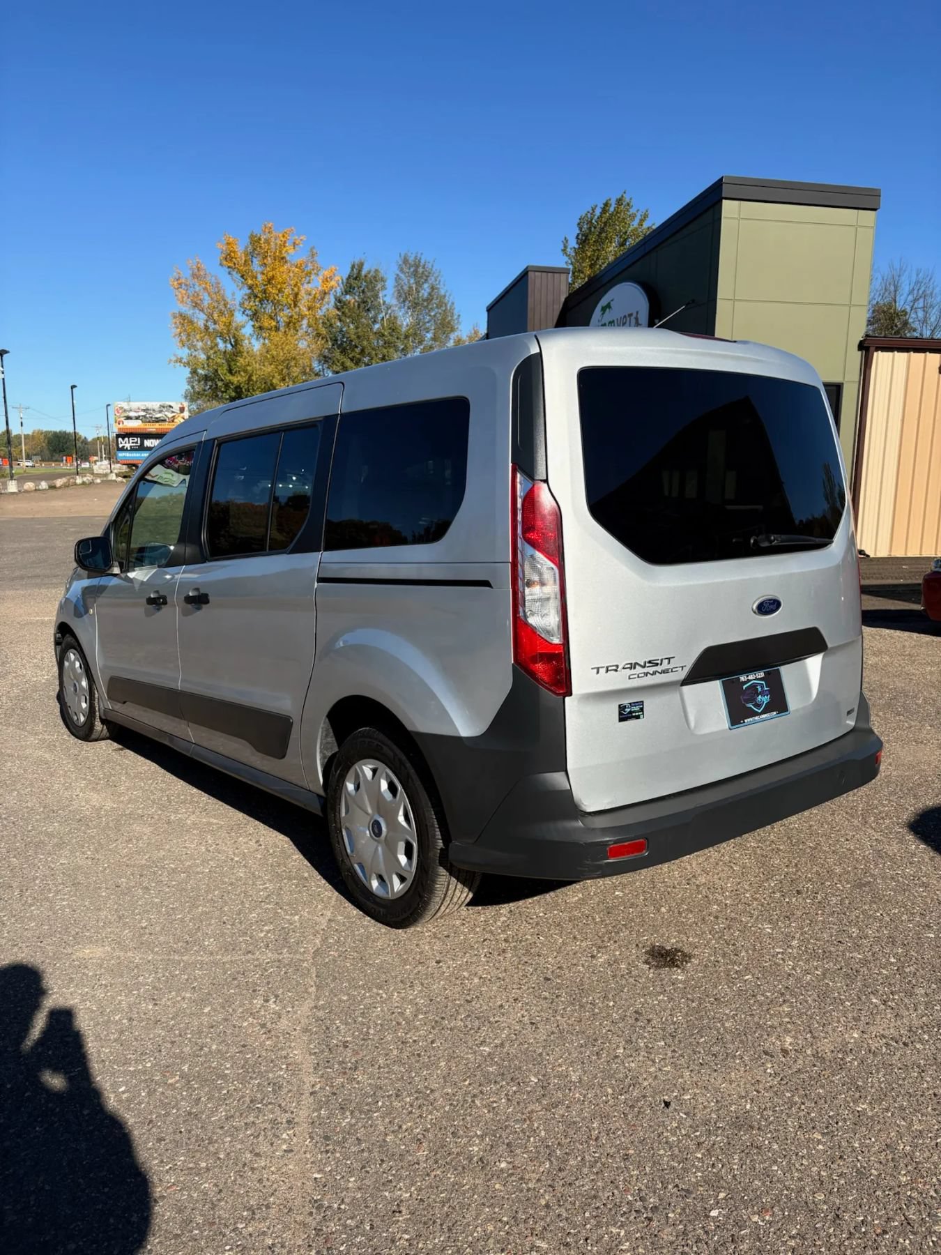 Used 2016 Ford Transit Connect XL FWD image 7