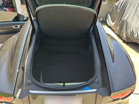 Used 2015 Jaguar F-TYPE R RWD image 13