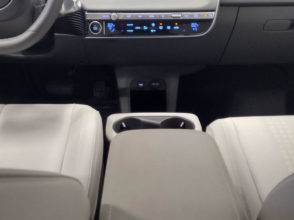 Certified 2023 Hyundai Ioniq 5 SEL w/ Cargo Package AWD/4WD image 37