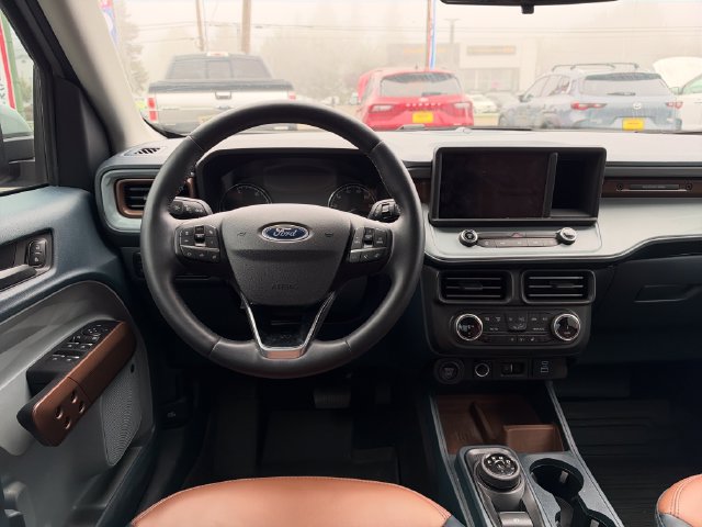 Used 2023 Ford Maverick Lariat w/ Lariat Luxury Package FWD image 12
