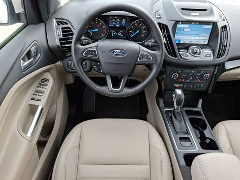 Certified 2018 Ford Escape Titanium w/ Ford Safe & Smart Package image 14