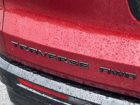 Used 2024 Chevrolet Traverse RS w/ LPO, Floor Liner Package AWD/4WD image 13