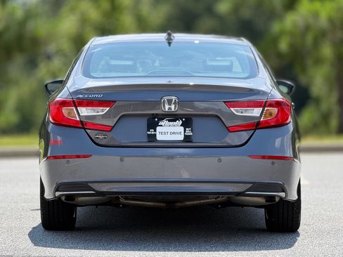Used 2022 Honda Accord EX-L image 6